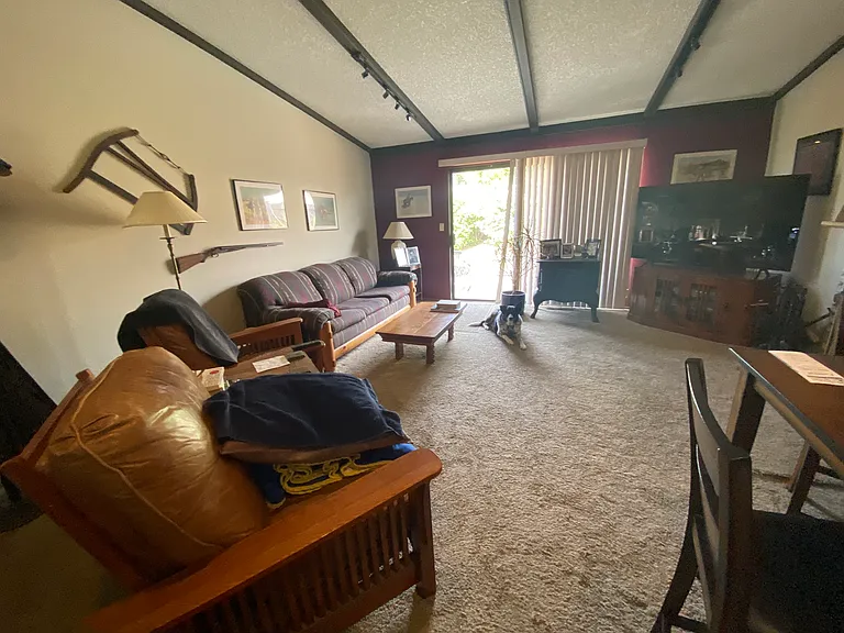 Helix Dr — Photo 4