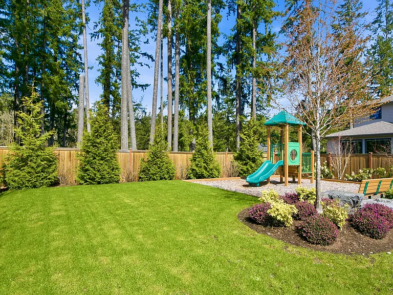 23623 SE 35th Ct — Photo 21