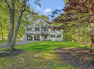 531 Chancellor Rd, East Stroudsburg, PA 18302