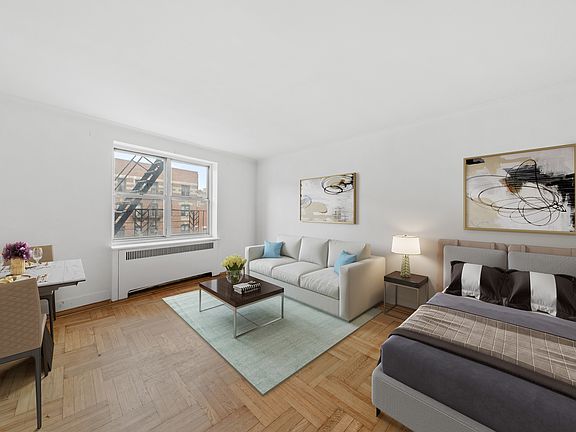 4th image of 720 W 181st St #6C
