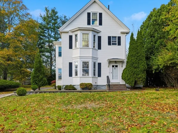 52 Middle St, Woburn, MA 01801