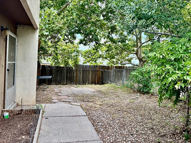 1305 Chelwood NE - D — Photo 4