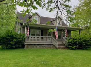 4424 Kinoka Rd, Alma, IL 62807