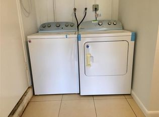 6888 NW 29th St, Sunrise, FL 33313