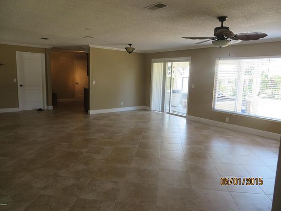 2nd image of 915 Penny Dr
