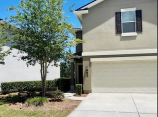 495 Walnut Dr, Saint Johns, FL 32259