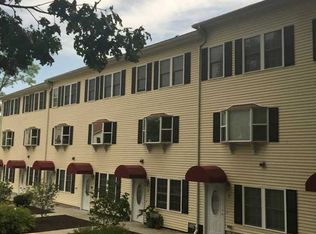 102 Dixon St #7, Providence, RI 02907