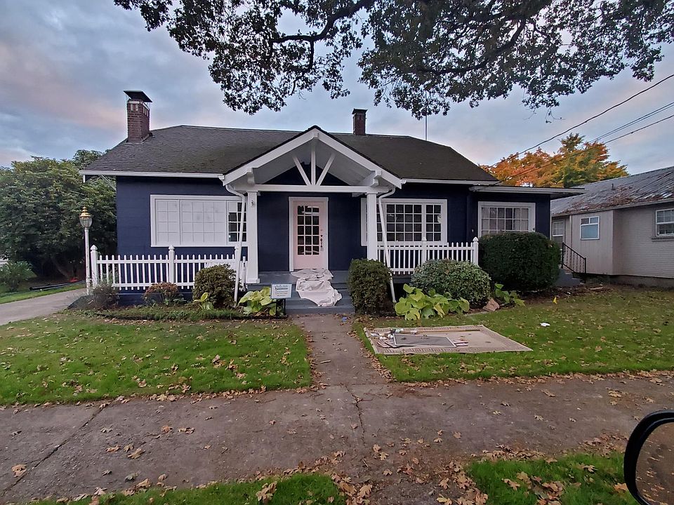 1st image of 934 Hoffman St