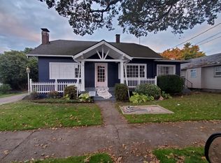 934 Hoffman St, Woodland, WA 98674