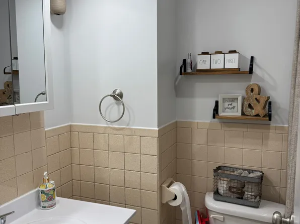 119-49 Sixth Avenue image 14 of 49