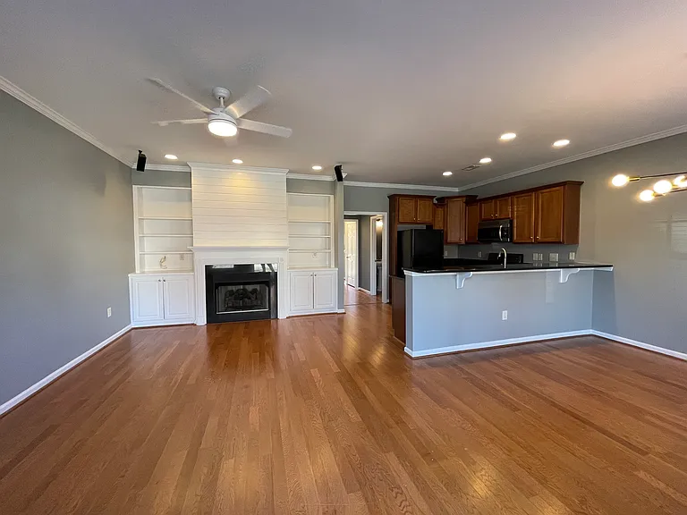 Living Area, Dining Area, Kitchen