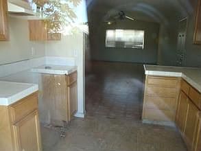 5th image of 1903 E 12th St