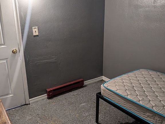 5th image of 716 Orange Ave #15A
