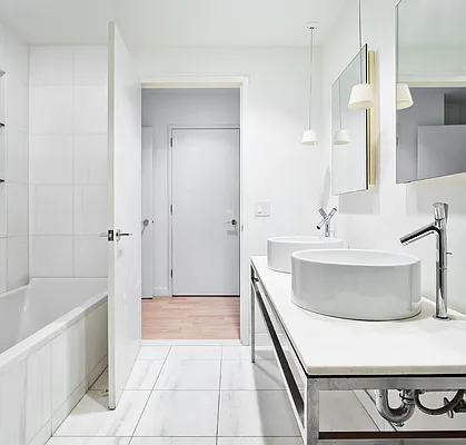 Rented by Compass | media 18