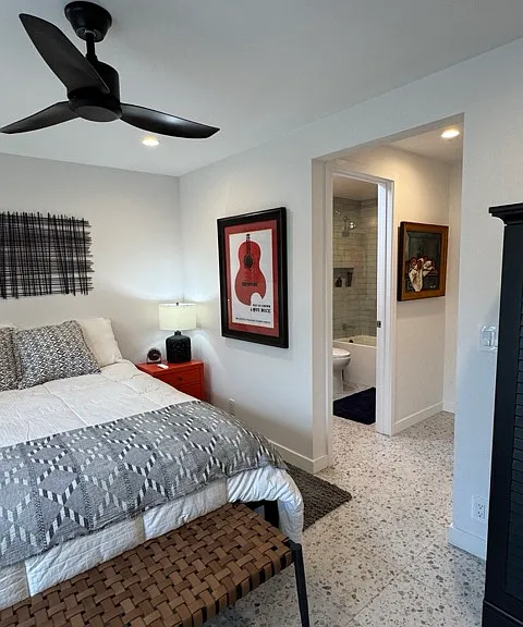 Bedroom 2. Corner to bath and entry.