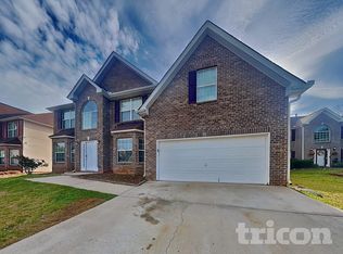 1465 Shelnutt Ct, Hampton, GA 30228