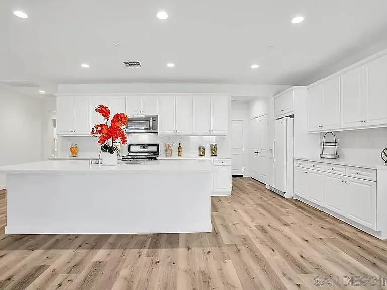30686 Green Arbor Dr — Photo 6