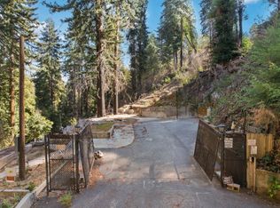 185 Knob Hill Dr, Boulder Creek, CA 95006