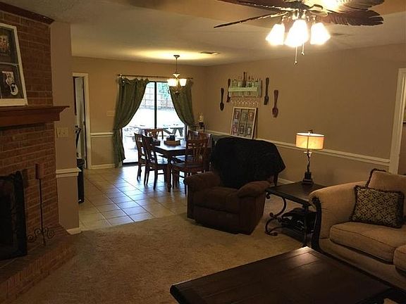 3rd image of 163 Dogwood Cir