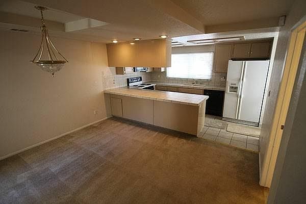 Dinning room/Kitchen