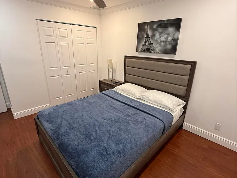 12394 Westhampton Cir — Photo 54