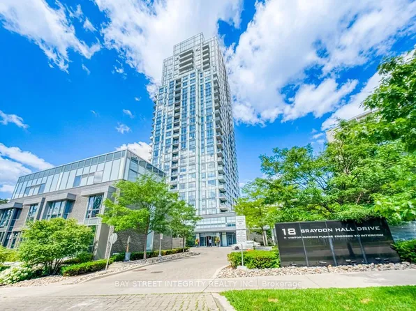 18 Graydon Hall Dr #909, Toronto, ON M3A 0A2