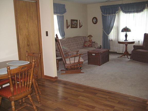5th image of 1507 Lincoln St