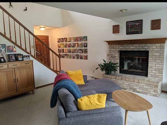 2nd image of 5847 Woodland Dr