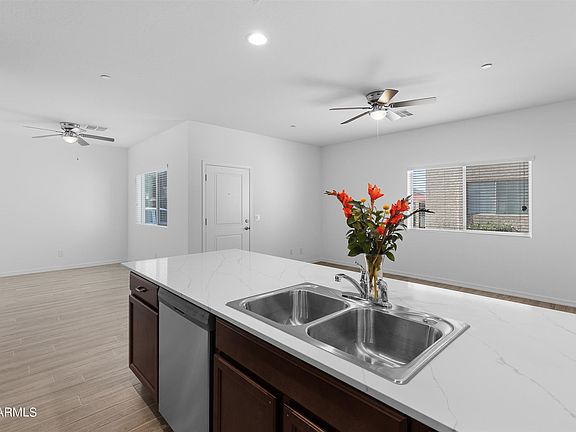 3rd image of 2842 E Tracy Ln Unit 2