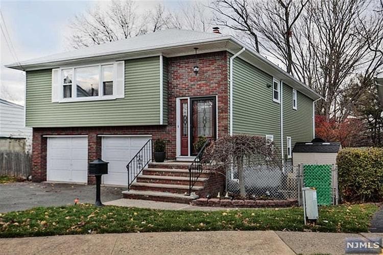 1st image of 1 Jerome Ct