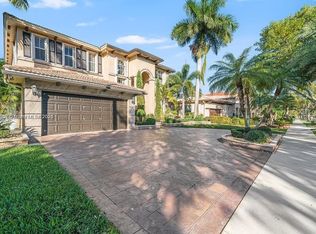 13451 SW 21st St, Hollywood, FL 33027