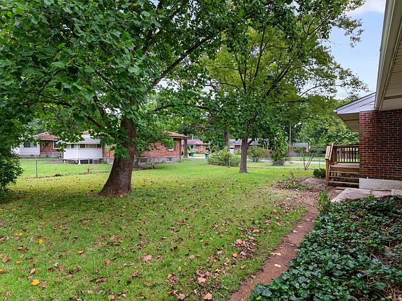 4th image of 1263 Mead Dr