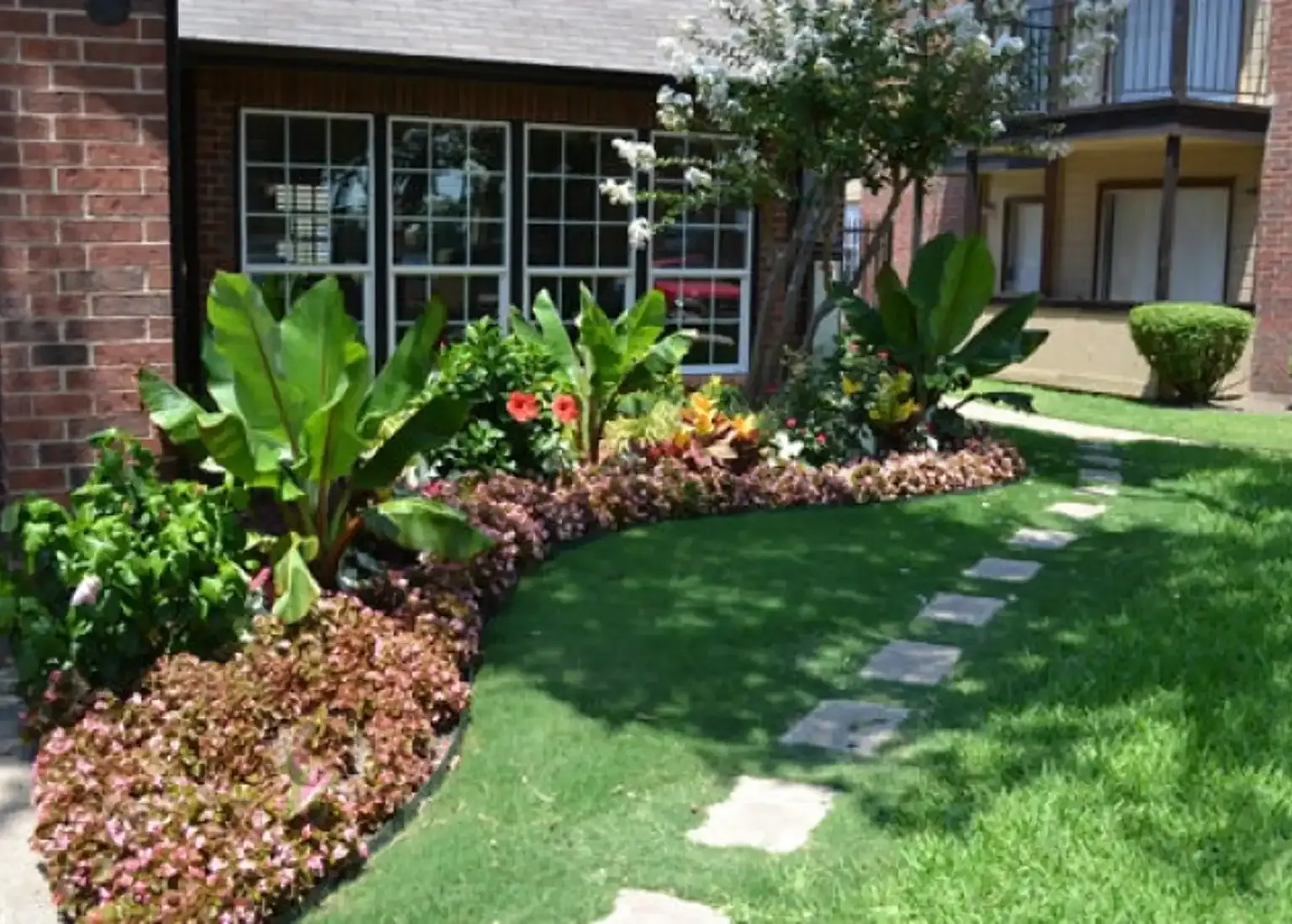 Buena Vista Estates — Photo 1