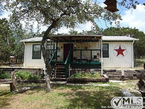 4th image of 744 Laurel Creek Dr