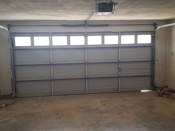 5th image of 1315 Timber Valley Dr