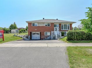 3686 Darla Dr, Mississauga, ON L4T2C9