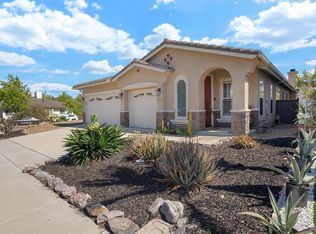 1274 W Vaquero Ct, Chula Vista, CA 91910