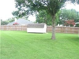 2nd image of 15802 Cambridge View Dr