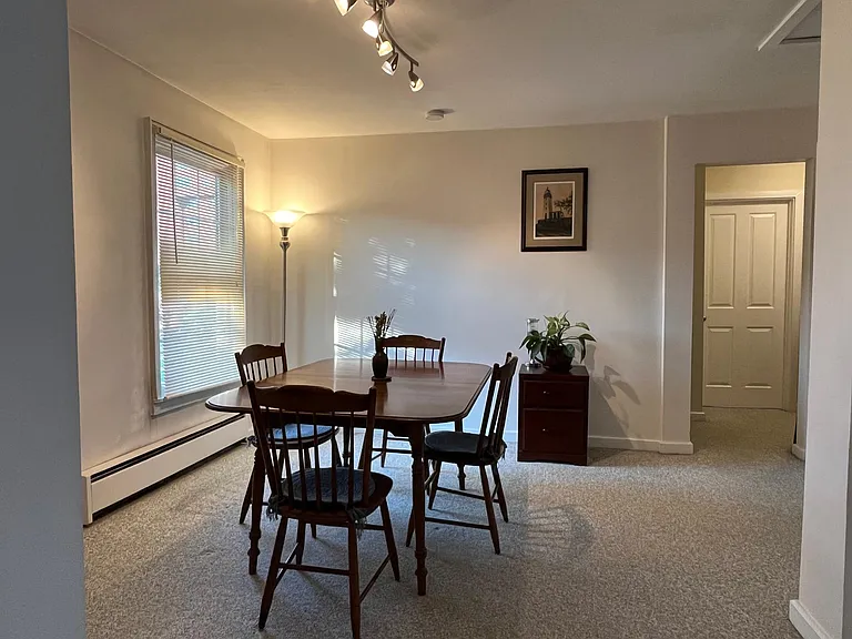 31 Broad St #2 — Photo 11