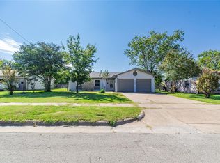 418 Magnolia Ln, Duncanville, TX 75137