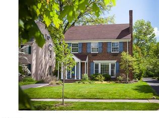 3615 Townley Rd, Shaker Heights, OH 44122