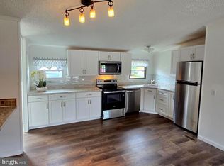 211 Merry St, Hamburg, PA 19526