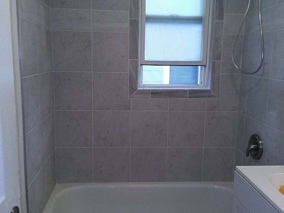 3rd image of 106 Plymouth St