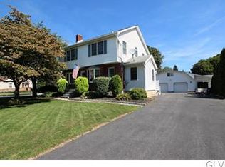 717 Stones Crossing Rd, Easton, PA 18045