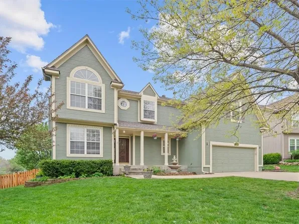 21401 W 50th St, Shawnee, KS 66218