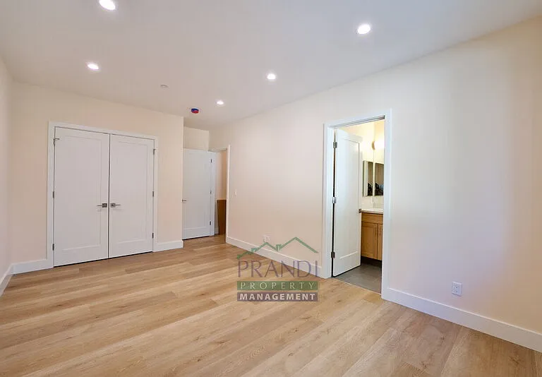 10 E Crescent Dr #A — Photo 9