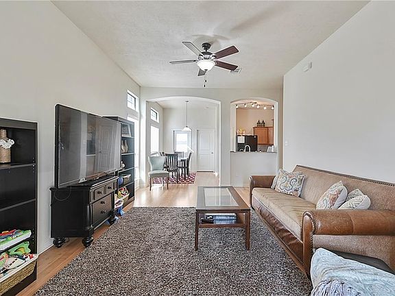2nd image of 3806 Clear Meadow Creek Ave