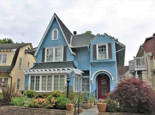 2 Mortimer Pl, Huntington, WV 25701