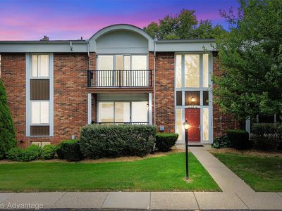 29464 Bobrich St #49, Livonia, MI, 48152
