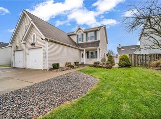 23285 Wainwright Ter, Olmsted Falls, OH 44138